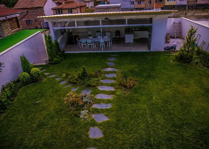 فيلة Pirin Simitli